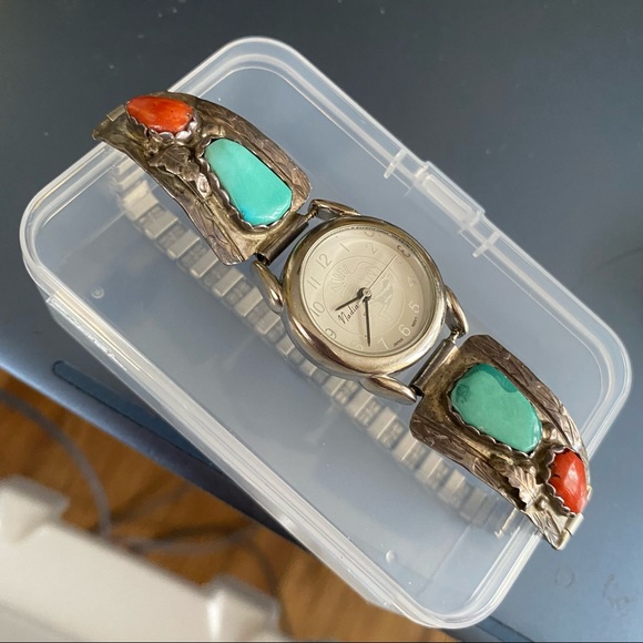 NADIA Kokopelli Watch Signed Zuni Sterling Watch Tips - Picture 1 of 6